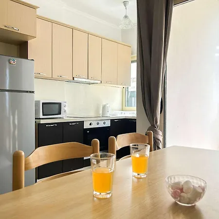 Apartment Lemon Haze 587 *