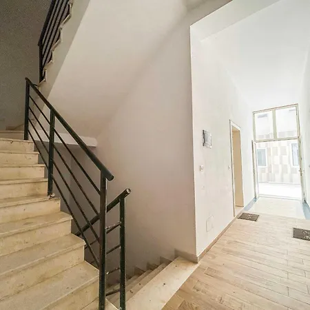 Apartment Lemon Haze 587 Golem (Tirana)