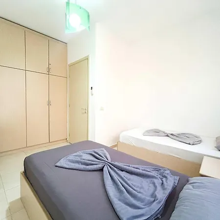 Lemon Haze 587 Apartment *