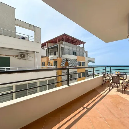 Lemon Haze 587 Apartment *